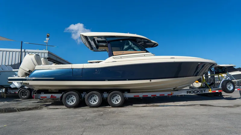 The Image of Chris-Craft Calypso 2026 - 5827069