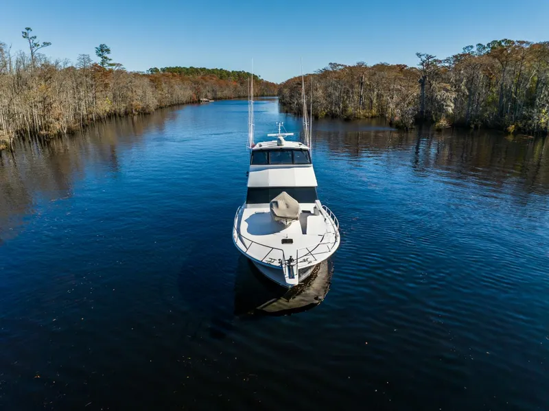 Slide: The Image of Viking 58 Enclosed Flybridge 1999 - 5827578