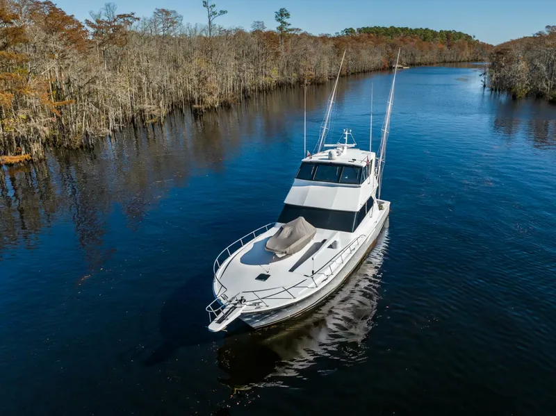 Slide: The Image of Viking 58 Enclosed Flybridge 1999 - 5827579