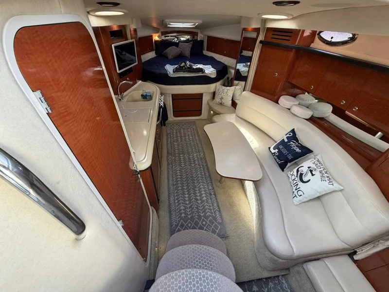 Slide: The Image of Sea Ray 340 Sundancer 2004 - 5827531