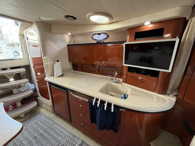 Slide: The Image of Sea Ray 340 Sundancer 2004 - 5827536