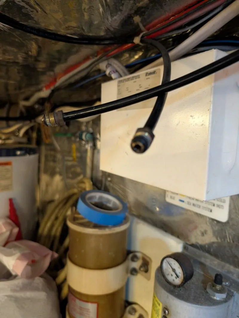 Slide: The Image of Ocean Alexander 540 Pilothouse 1991 - 5827662