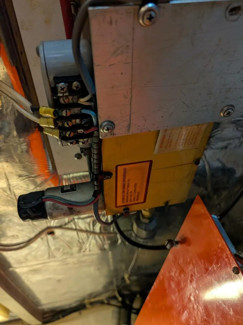 Slide: The Image of Ocean Alexander 540 Pilothouse 1991 - 5827669