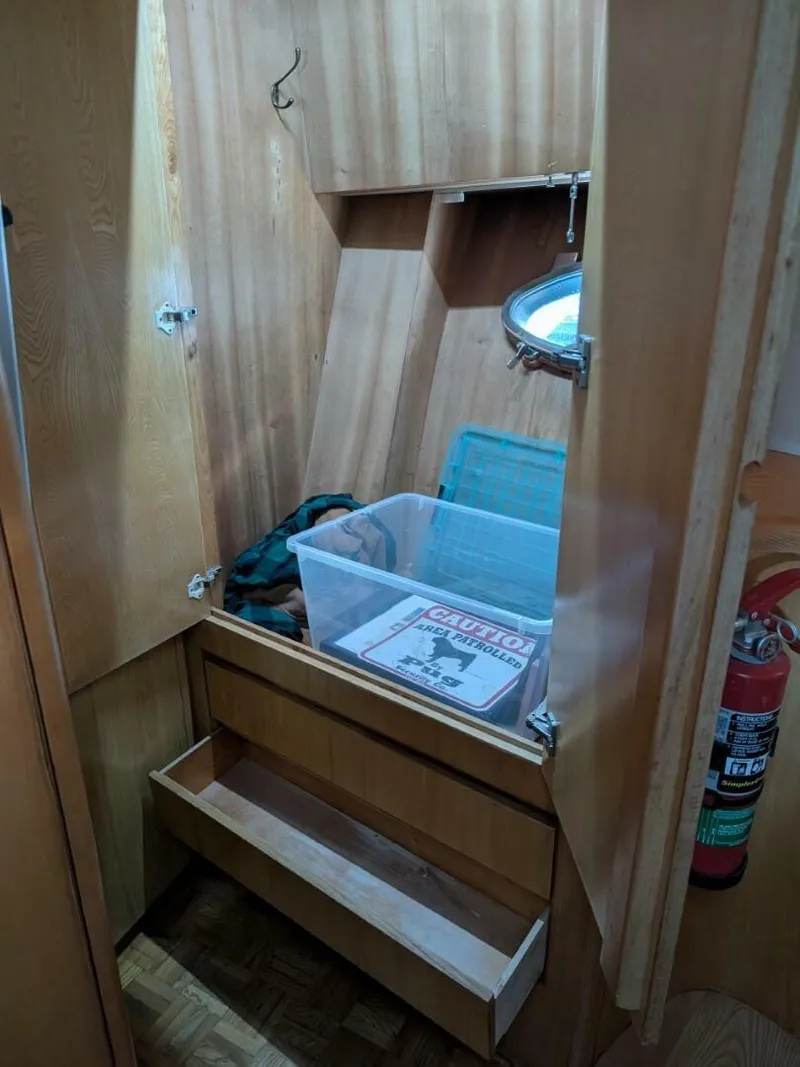 Slide: The Image of Ocean Alexander 540 Pilothouse 1991 - 5827682