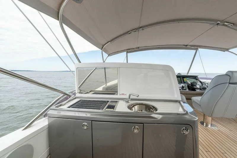 Slide: The Image of 2020 Princess S66 - 5828112