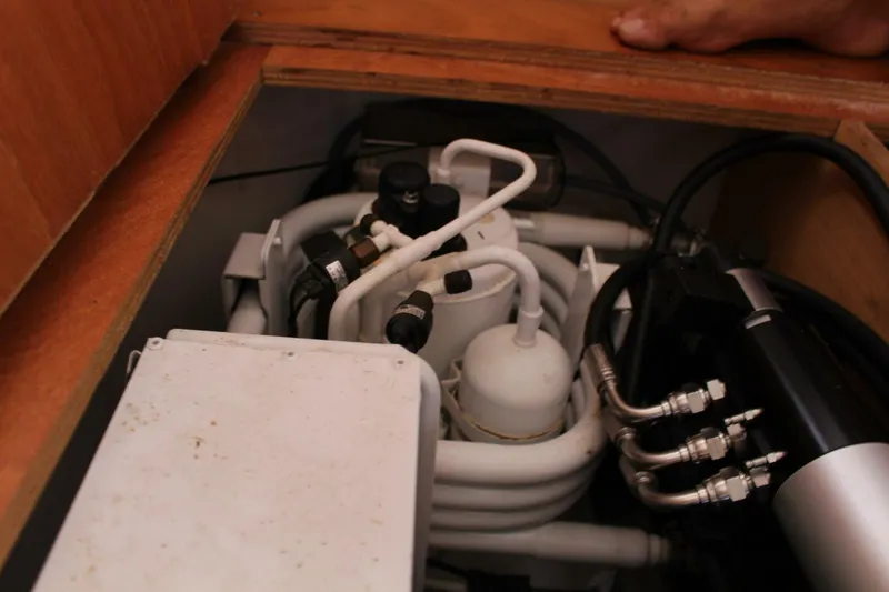 Slide: The Image of Lagoon 450 2012 - 5828002