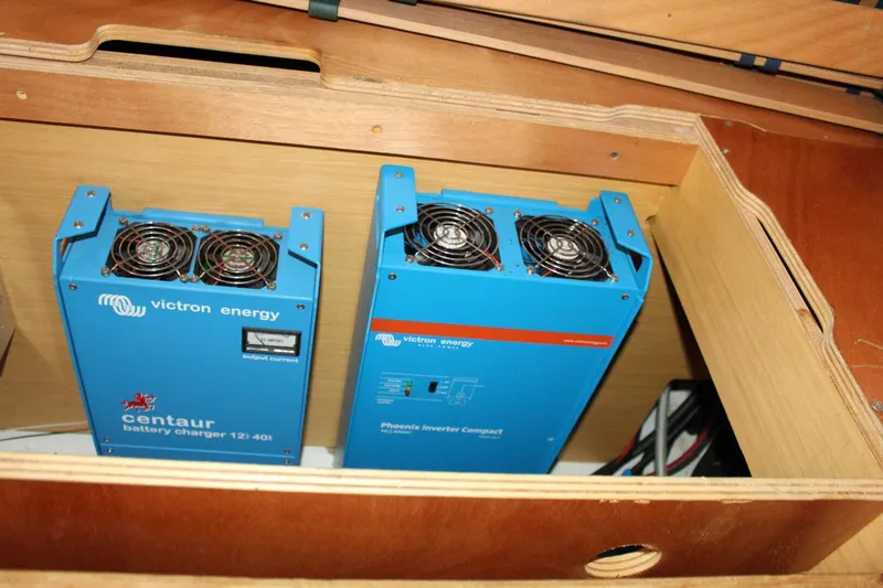 Slide: The Image of Lagoon 450 2012 - 5828005