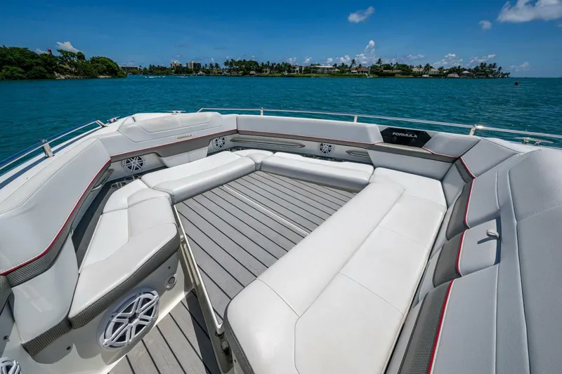 Slide: The Image of Formula 430 SSC 2019 - 5828125