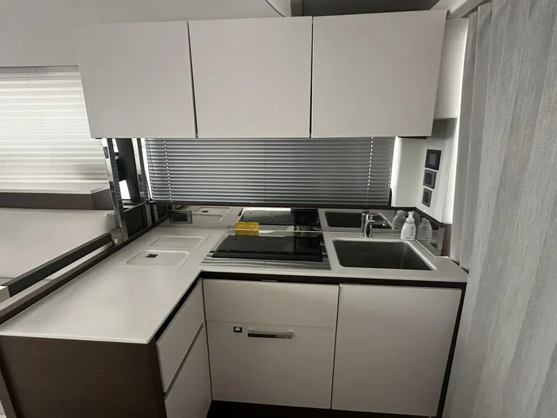 Slide: The Image of Prestige 460S 2020 - 5828204