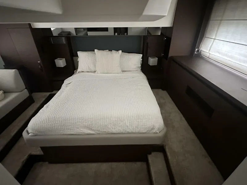 Slide: The Image of Prestige 460S 2020 - 5828209