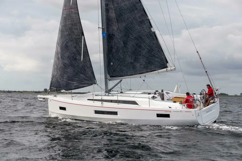Slide: The Image of Beneteau Oceanis 40.1 FIRST LINE - 5829104
