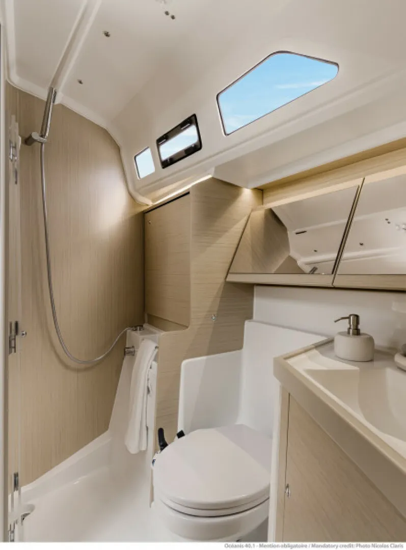 Slide: The Image of Beneteau Oceanis 40.1 FIRST LINE - 5828379