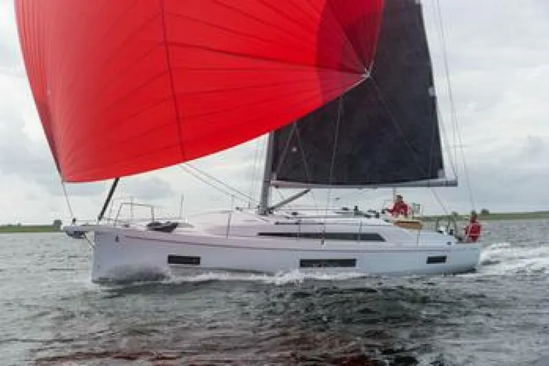 Slide: The Image of Beneteau Oceanis 40.1 FIRST LINE - 5829110