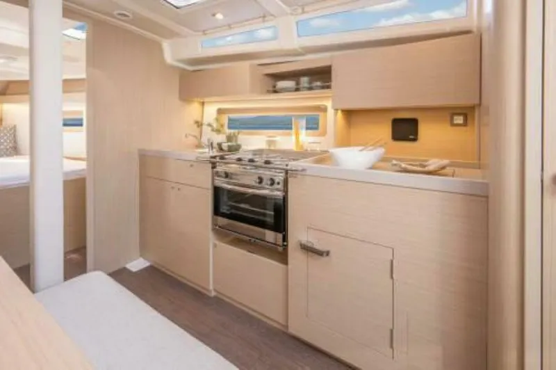 Slide: The Image of Beneteau Oceanis 37.1 First Line Galley - 5828321