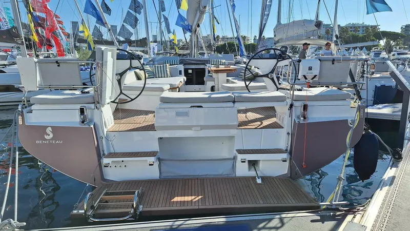 Slide: The Image of Beneteau Oceanis 52 FIRST LINE - 5828623