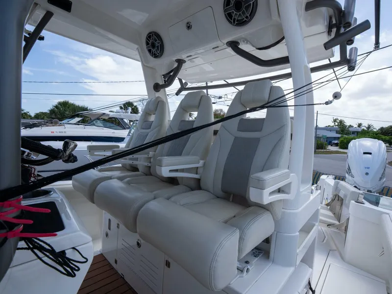 Slide: The Image of 2020 Solace 34 - 5828398