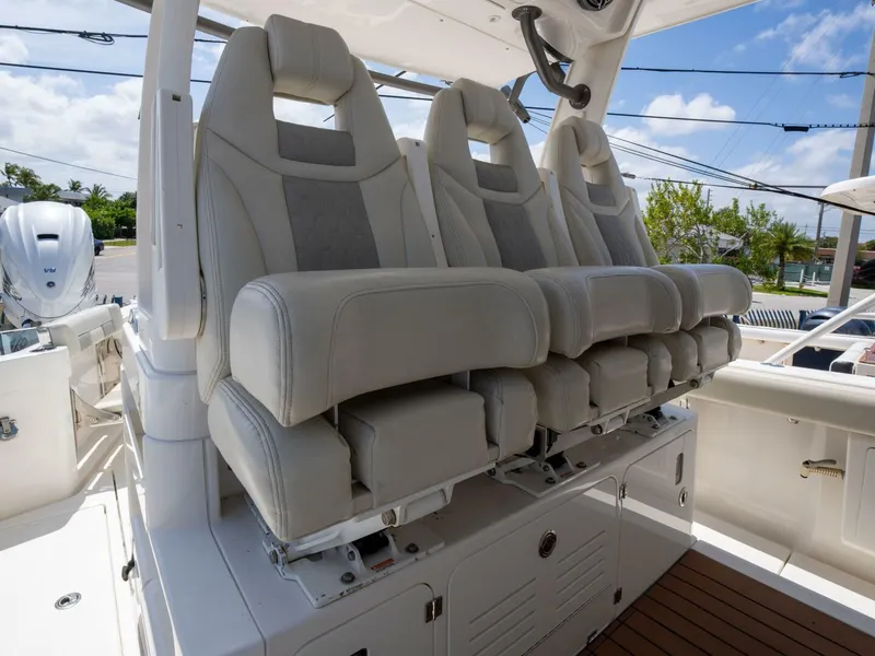 Slide: The Image of 2020 Solace 34 - 5828408