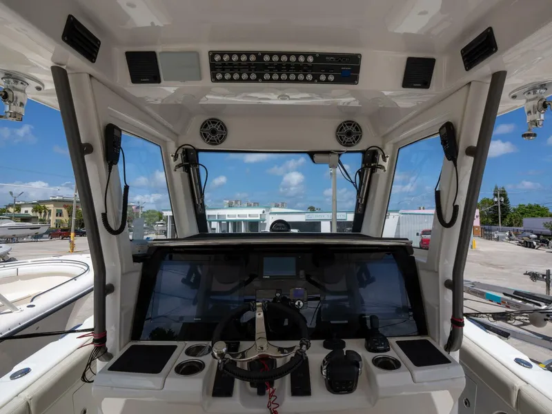 Slide: The Image of 2020 Solace 34 - 5828401