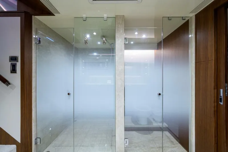 Slide: The Image of Ocean Alexander 100 ZEPHYR - Interior Master Stateroom Ensuite Head 2019 Ocean Alexander 100 ZEPHYR - 5828924