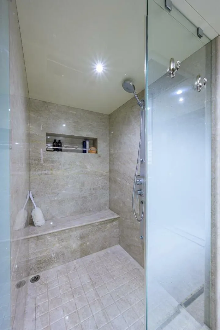 Slide: The Image of Ocean Alexander 100 ZEPHYR - Interior Master Stateroom Ensuite Head 2019 Ocean Alexander 100 ZEPHYR - 5828925