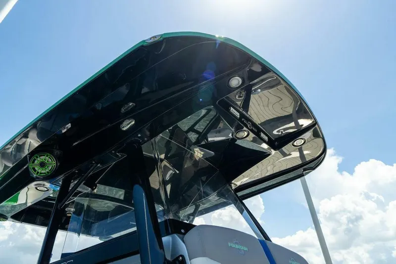 Slide: The Image of Fountain 34 SC 2022 - 5828841