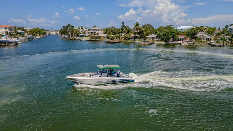 Slide: The Image of Fountain 34 SC 2022 - 5828723