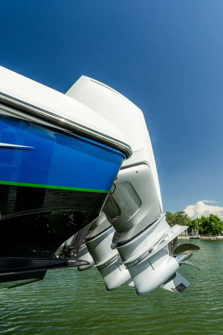 Slide: The Image of Fountain 34 SC 2022 - 5828736