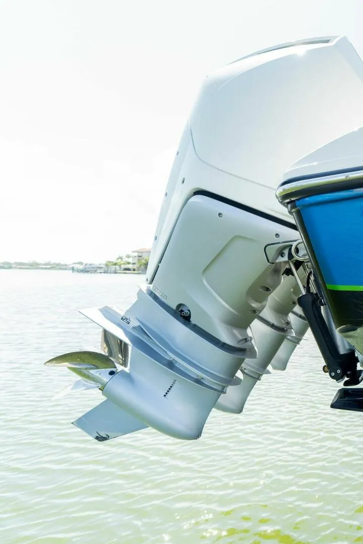 Slide: The Image of Fountain 34 SC 2022 - 5828762