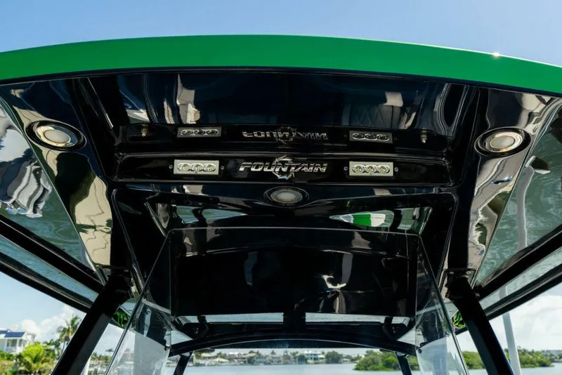 Slide: The Image of Fountain 34 SC 2022 - 5828803