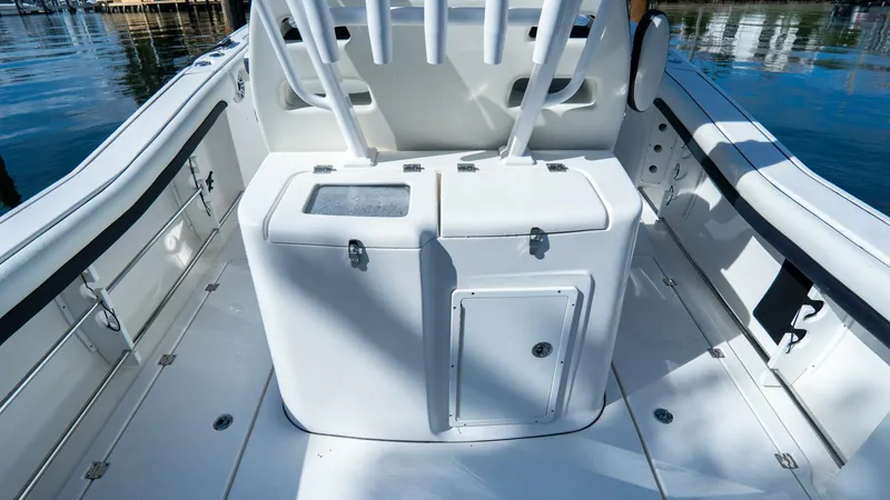 Slide: The Image of Tidewater 32 2021 - 5832674