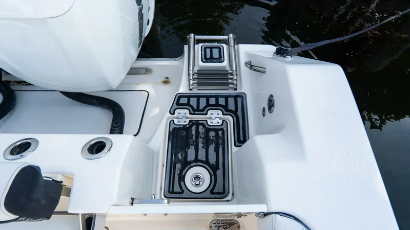 Slide: The Image of Tidewater 32 2021 - 5832677