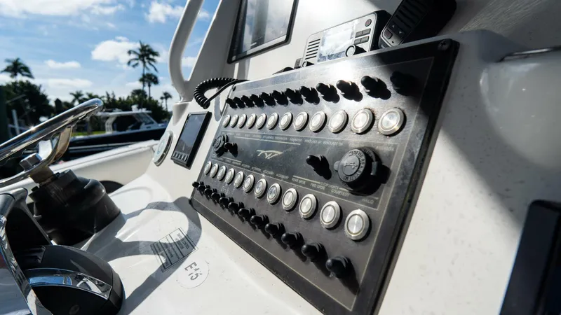 Slide: The Image of Tidewater 32 2021 - 5832732