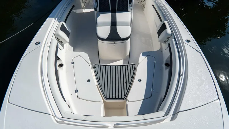 Slide: The Image of Tidewater 32 2021 - 5832773