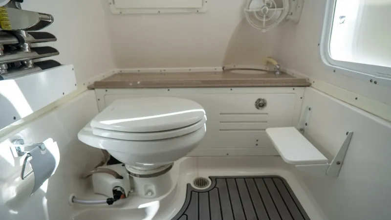 Slide: The Image of Tidewater 32 2021 - 5832812