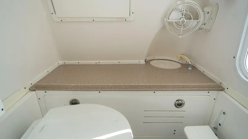 Slide: The Image of Tidewater 32 2021 - 5832814