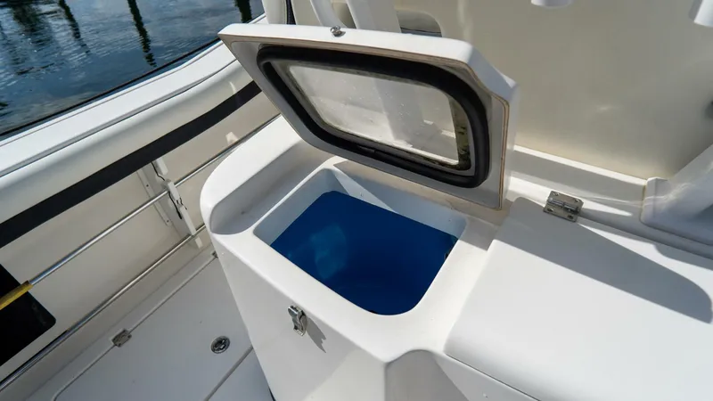 Slide: The Image of Tidewater 32 2021 - 5832820