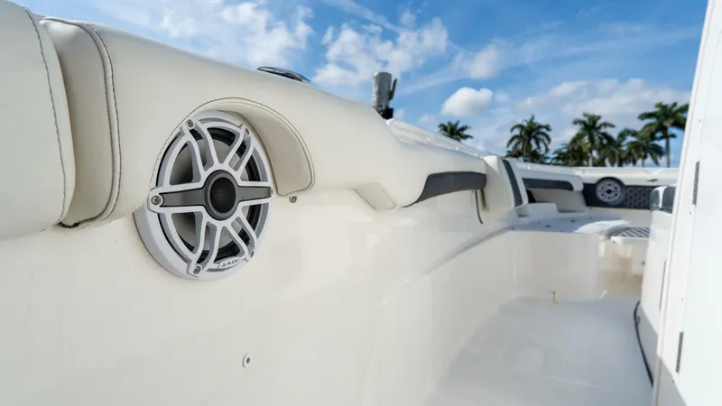 Slide: The Image of Tidewater 32 2021 - 5832825