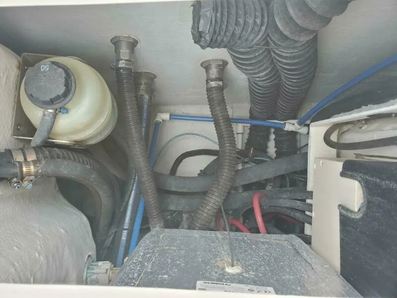 Slide: The Image of Grady-White 330 Express 2018 - 5829550