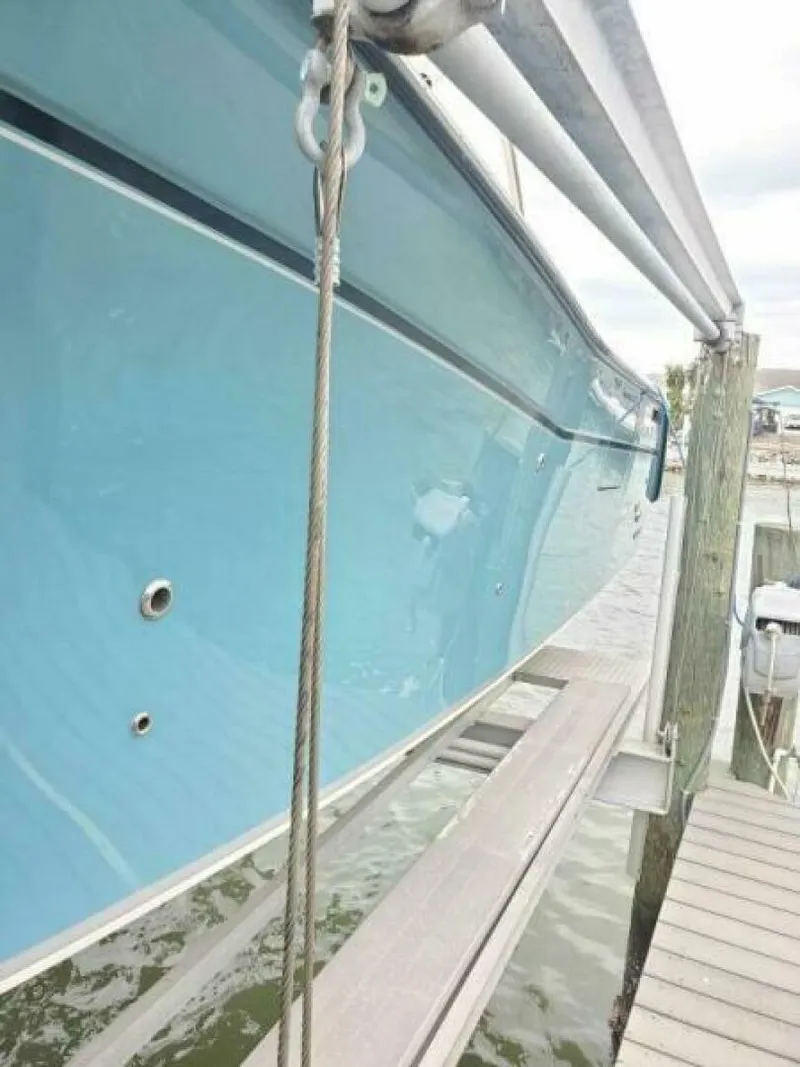 Slide: The Image of Grady-White 330 Express 2018 - 5829518