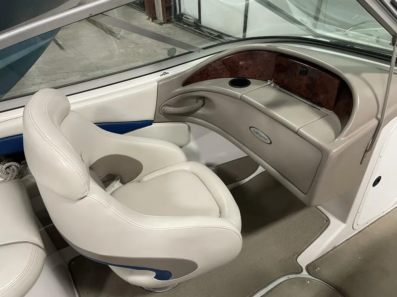 Slide: The Image of Four Winns 220 Horizon 2002 - 5829900