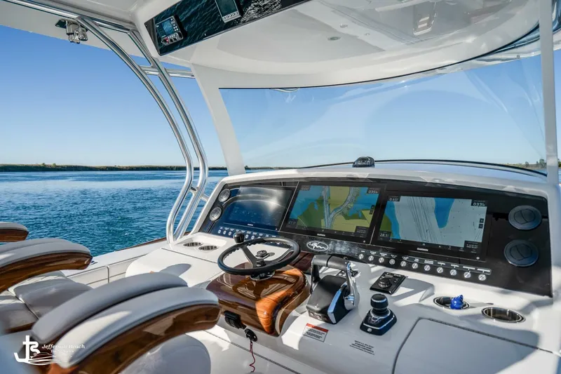 Slide: The Image of Valhalla Boatworks V-46 2025 - 5887438