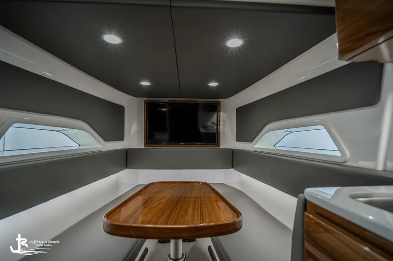 Slide: The Image of Valhalla Boatworks V-46 2025 - 5887444