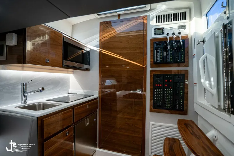 Slide: The Image of Valhalla Boatworks V-46 2025 - 5887512