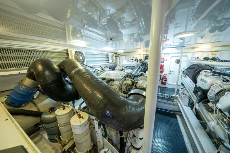 Slide: The Image of Viking 68 Convertible 2006 - 5830444