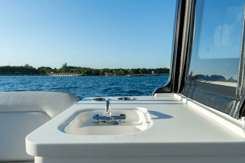 Slide: The Image of 2025 MJM 3 2025 MJM Yachts 3 - 7079252