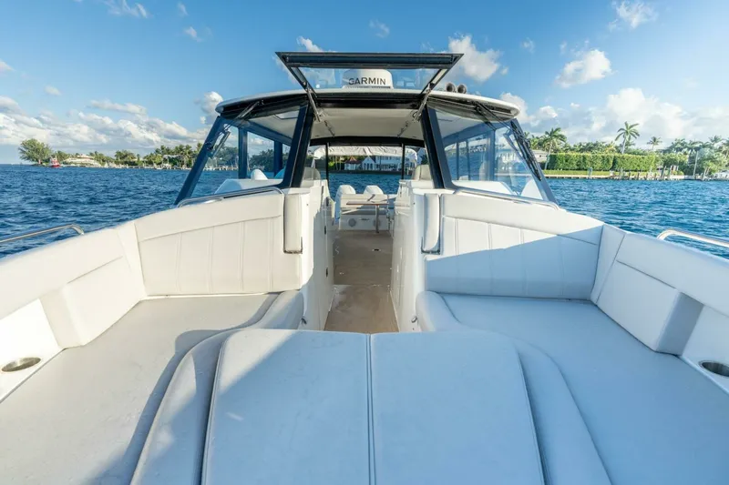 Slide: The Image of 2025 MJM 3 2025 MJM Yachts 3 - 7079256