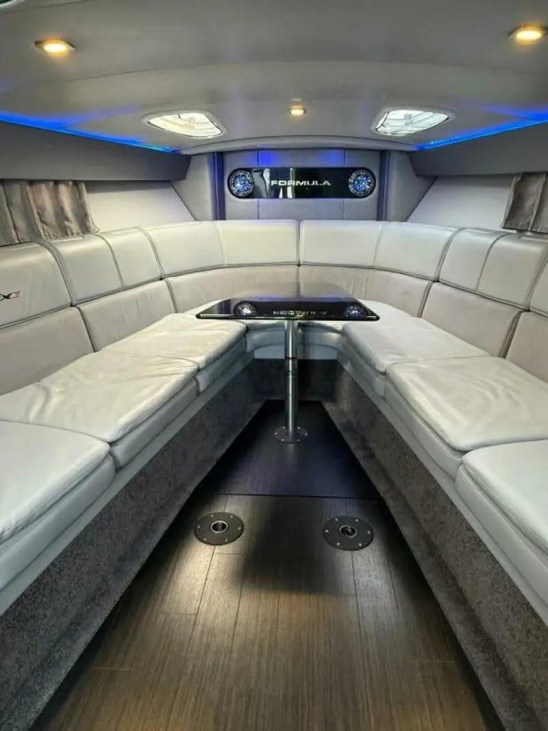 Slide: The Image of Formula 400 Super Sport FX8 2015 - 5833220