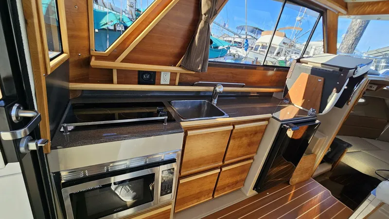 Slide: The Image of Cutwater 28 2016 - 5864731