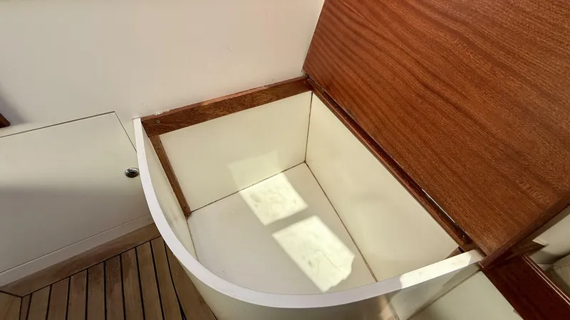 Slide: The Image of Leonardo Yachts Eagle 44 2020 - 5830839