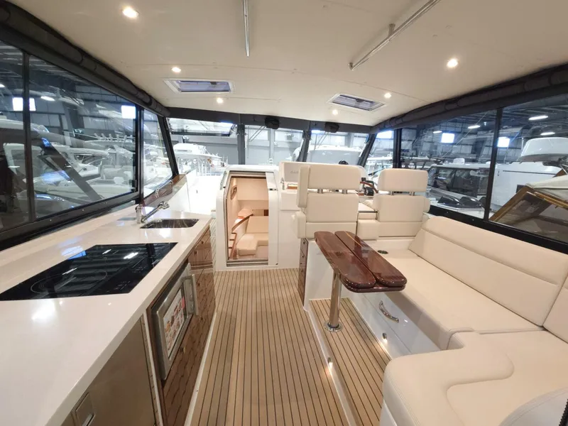 Slide: The Image of MJM 4 - with MJM factory warranty 2023 - 5831406